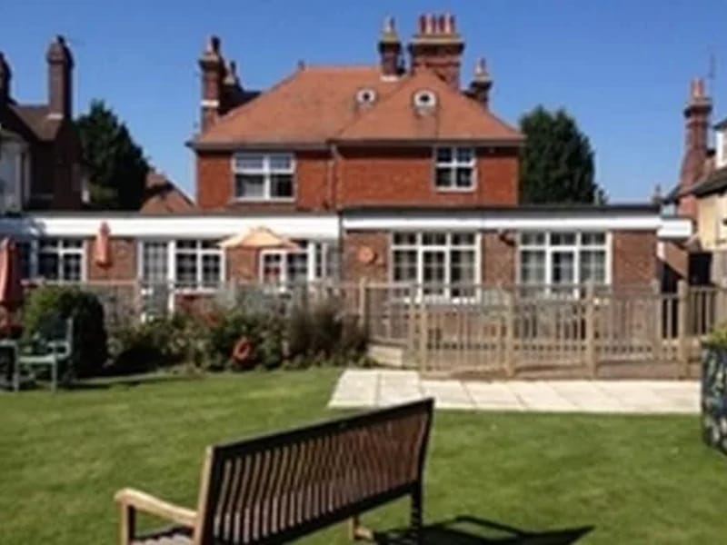 Prideaux House - Assisted Living in Eastbourne, England photo 2
