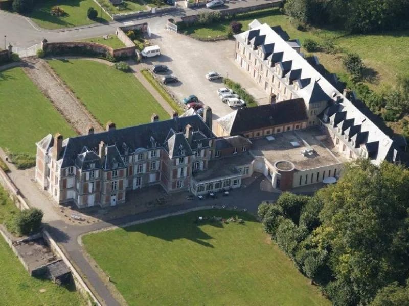 Ehpad Chateau De Montieres - EHPAD in AMIENS, Hauts-de-France photo 1