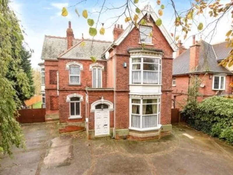 Abbey House - Assisted Living in Grimsby, England photo 2