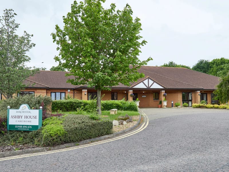 Ashby House - Assisted Living in Burton-On-Trent, England photo 2