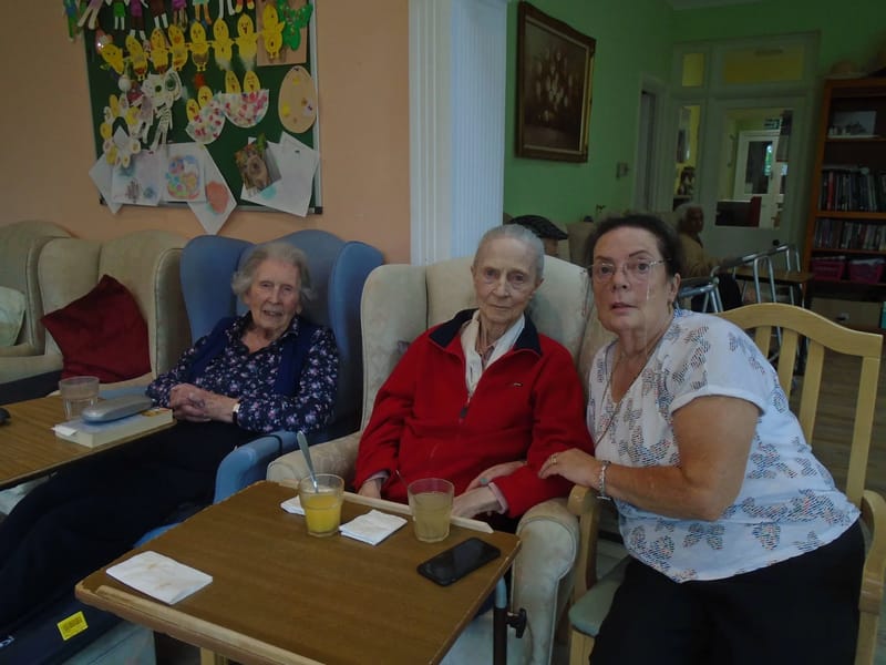 Langley Court Rest Home - Assisted Living in Surbiton, England photo 2