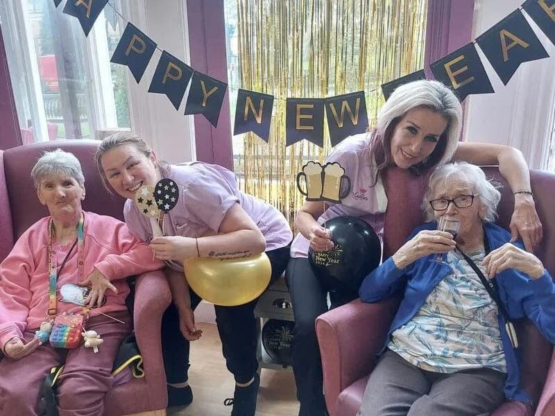 St Cecilia's - Care Home with Nursing Physical Disabilities in Bromley, England photo 2