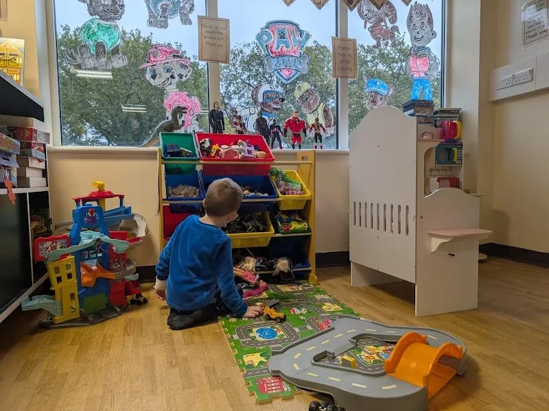 Arrowe Park Hospital - Hospital in Wirral, England photo 3