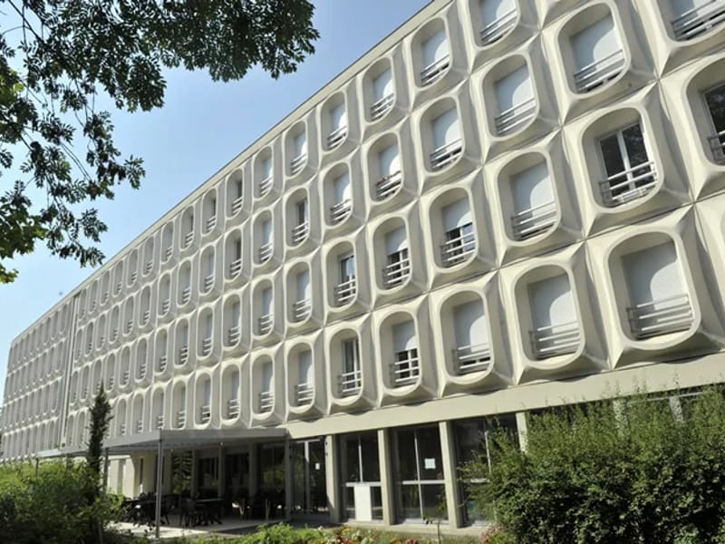 RESIDENCE CHARCOT - Maison de Retraite in LYON, Auvergne-Rhône-Alpes photo 3