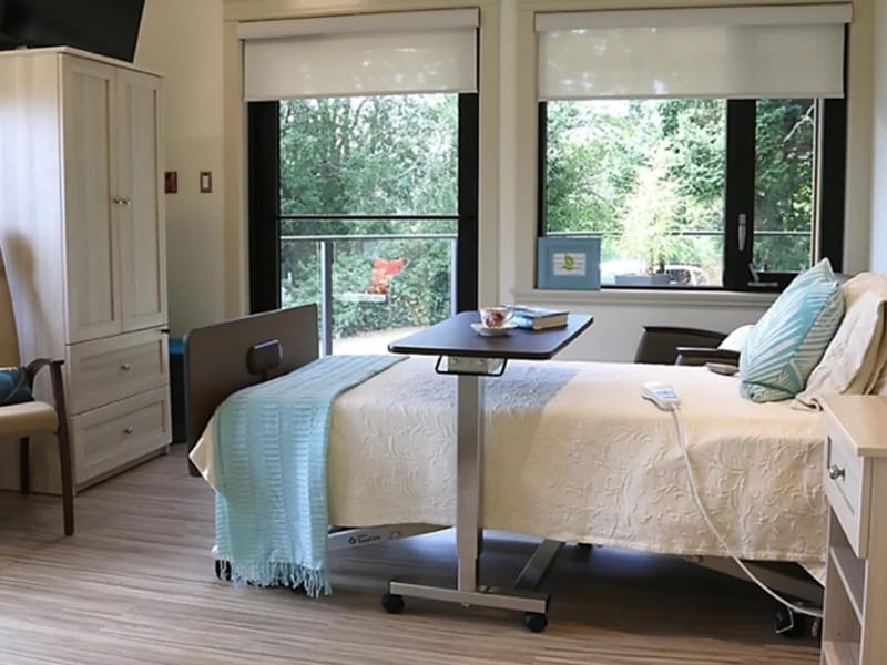 St Christopher's Hospice in London, England photo 1