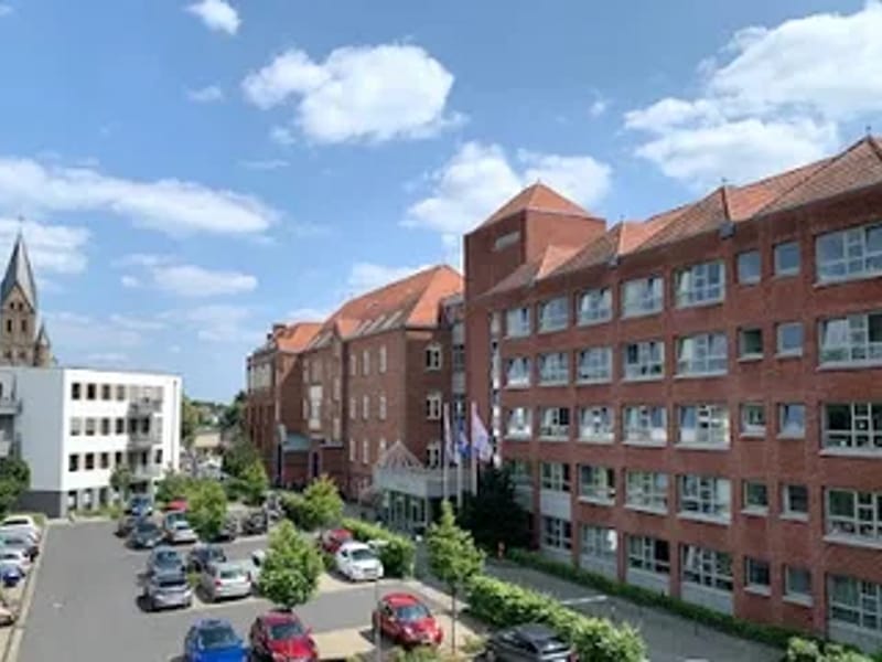 Cellitinnen-Marienborn Beatmungspflege St. Severinus / der MARIENBORN gGmbH - Pflegeheim in Köln, Nordrhein-Westfalen photo 2
