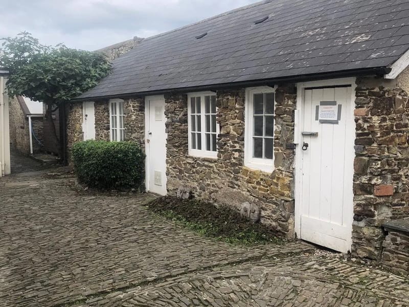 Acorn Manor - Assisted Living in Bideford, England photo 3