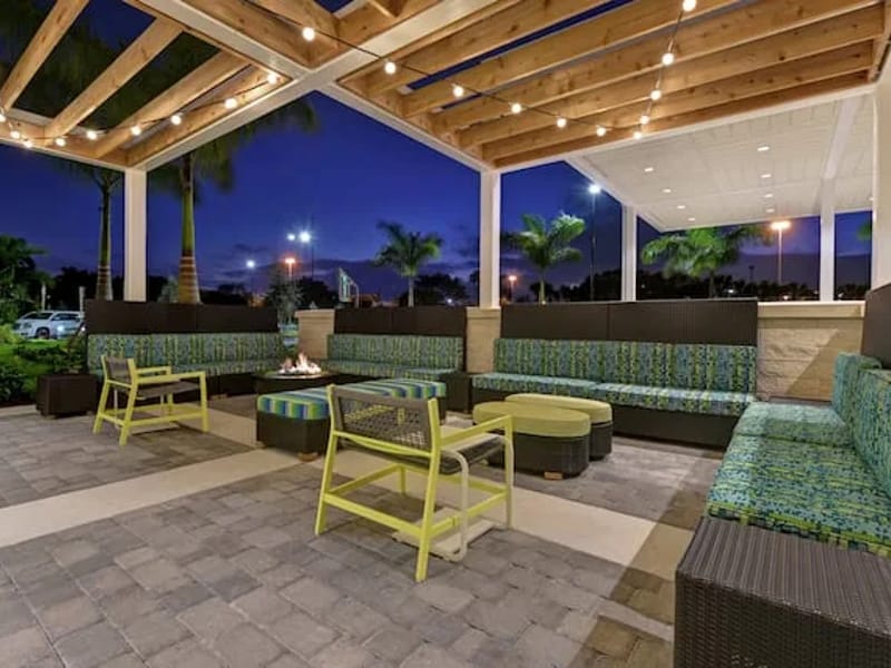 Home Suite Home 2 - Assisted Living in Palm Beach Gardens, FL photo 1