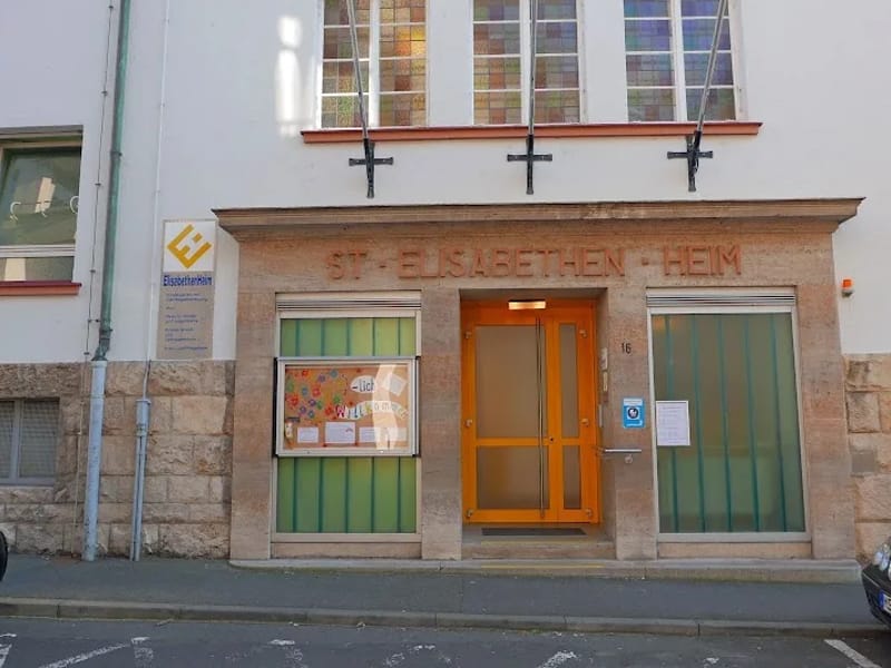 Elisabethenheim in Würzburg, Bayern photo 1