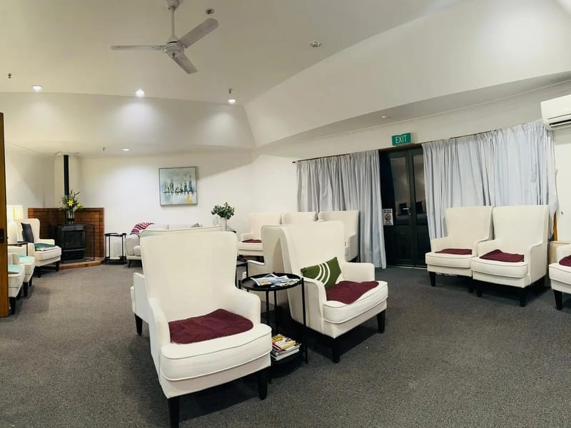 Bloomfield Court - Assisted Living in Tipton, England photo 2