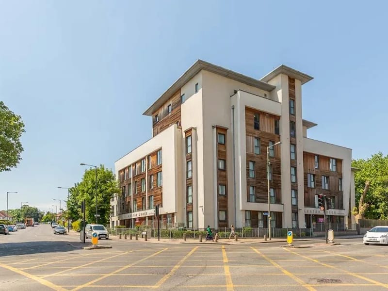 Ashton Lodge Care Home in London, England photo 1