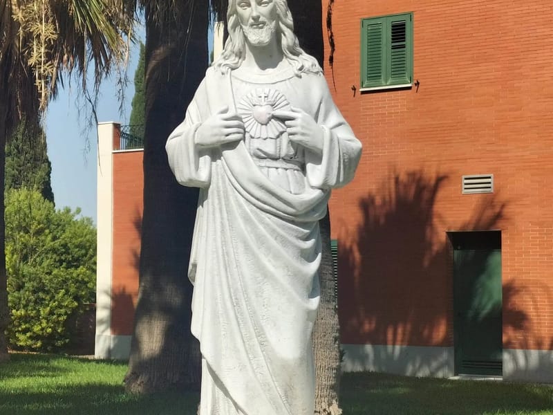 Residencia de ancianos Sagrados Corazones - Hogar de Ancianos in Sevilla, Andalucía photo 3