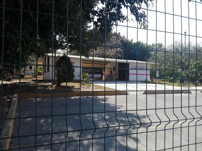 CLUB DE LA TERCERA EDAD LOS AÑOS MARAVILLOSOS - Hogar de Ancianos in Eduardo Neri, Guerrero photo 2