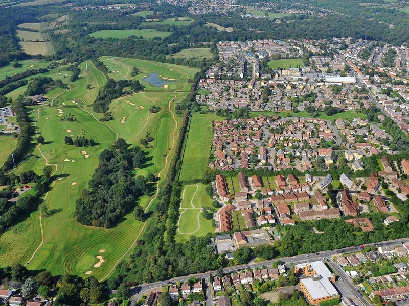 Oakwood - Assisted Living in Caterham, England photo 3