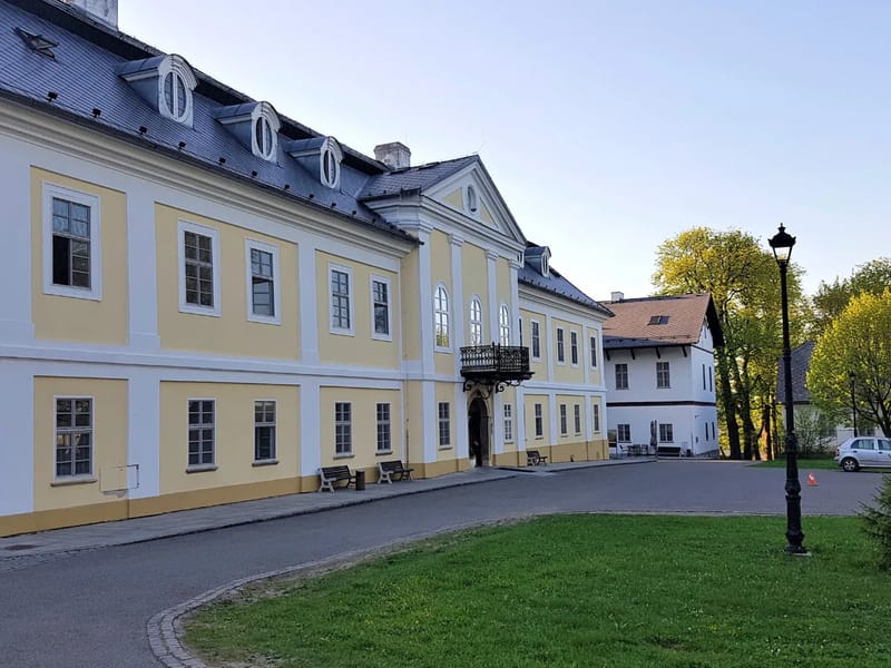 domovy se zvláštním režimem (1991772) - Domov pro seniory in Hradec Králové, Královéhradecký kraj photo 3