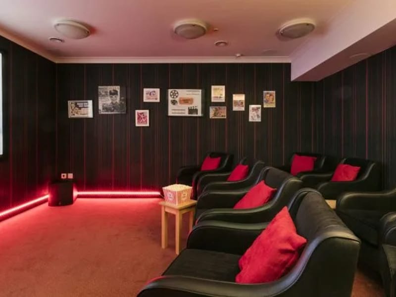 Clare Lodge Care Home - Nursing Home in St Albans, England photo 2