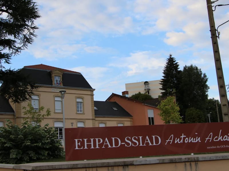 Ehpad Antonin Achaintre - EHPAD in CHAUFFAILLES, Bourgogne-Franche-Comté photo 2
