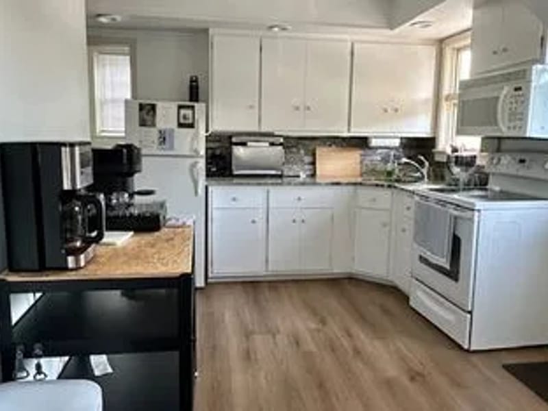Charlinda Diaz — Home Safety Modifications, Harleysville, PA · photo 3