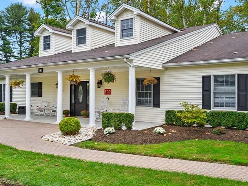 Fox Trail Memory Care Living Princeton - Nursing Home in Princeton, NJ photo 2