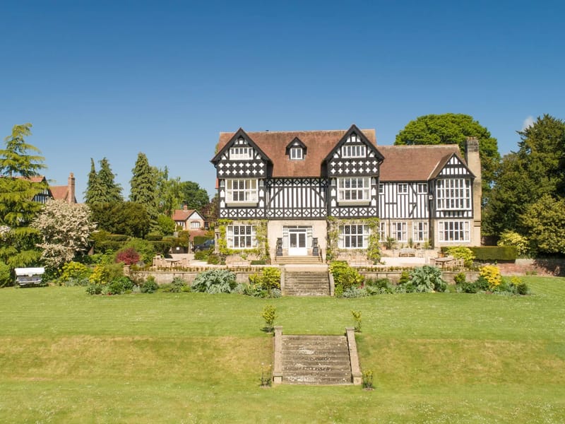 Highfield House - Nursing Home in Stroud, England photo 3