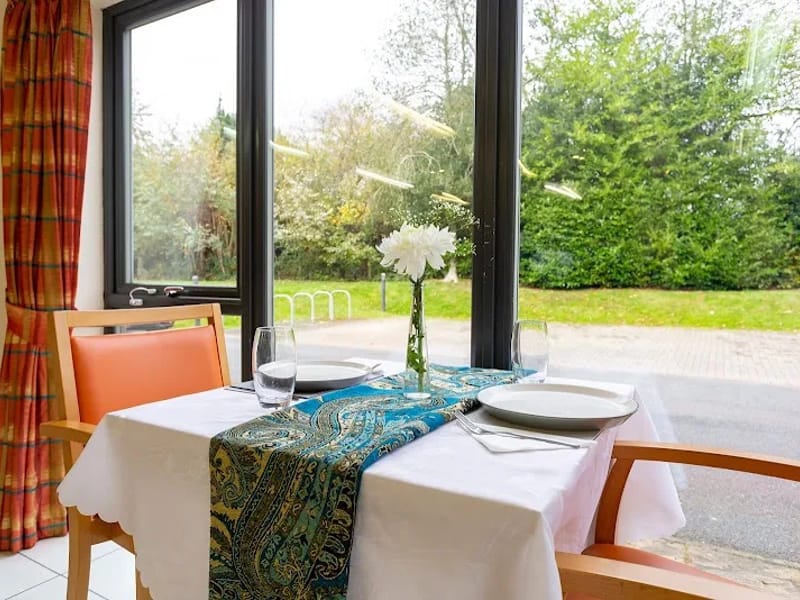 Ullswater Cottage - Assisted Living in Crawley, England photo 5