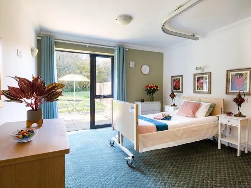 Ullswater Cottage - Assisted Living in Crawley, England photo 2