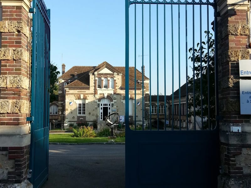 Ssiad PA De L' Hopital De Houdan - Soins Infirmiers à Domicile in HOUDAN, Île-de-France photo 3
