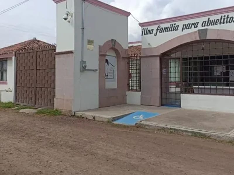 ASILO DE ANCIANOS ROSA LOROÑO - Hogar de Ancianos in Texcoco, Estado de México photo 1