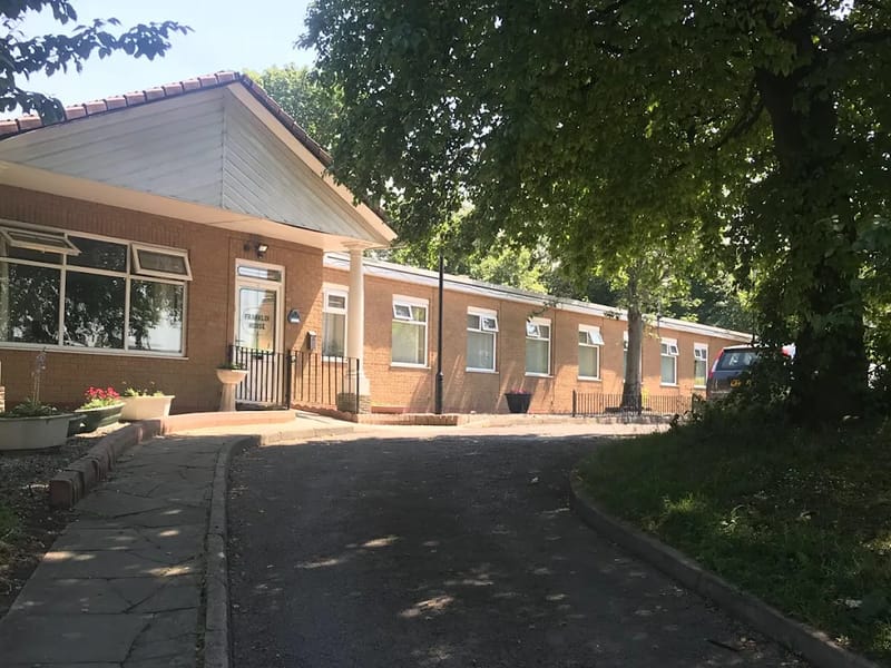 Franklin House Limited - Assisted Living in Oldham, England photo 2