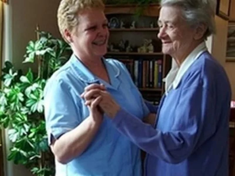 Holly Park Care Home - Nursing Home in Bradford, England photo 3