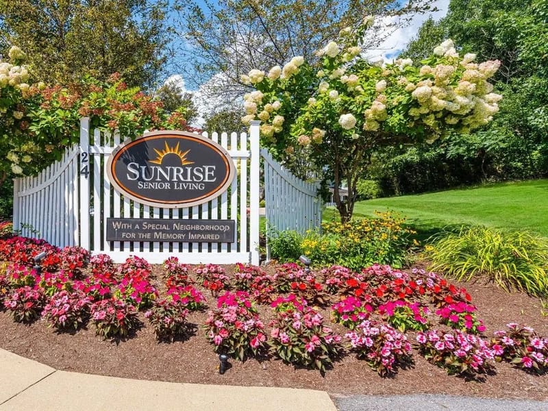 Sunrise Of Burlington - Assisted Living in Burlington, MA photo 5
