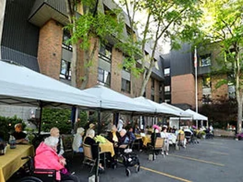 Ehatare Nursing Home - Nursing Home in Scarborough, ON photo 1