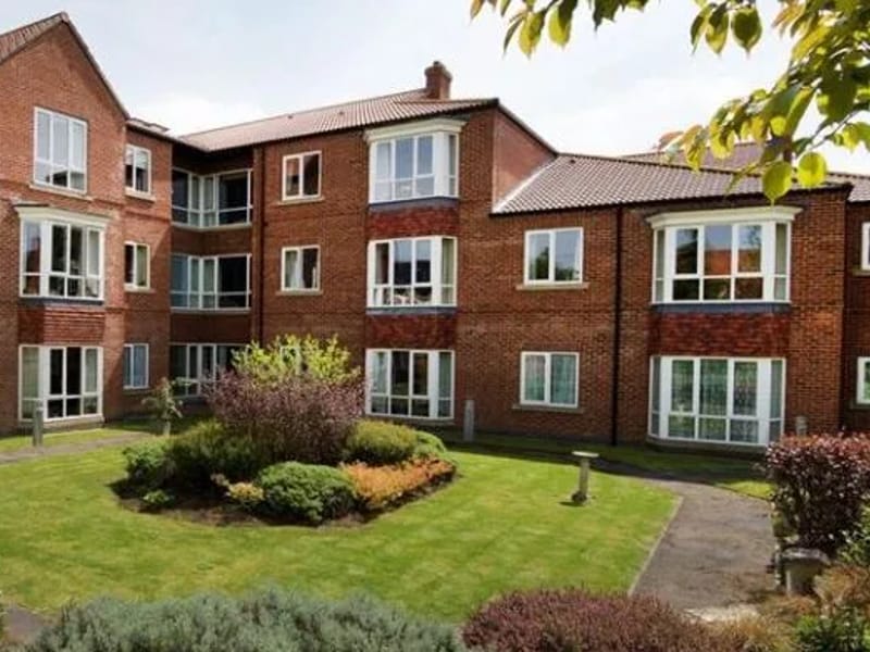 Housing 21 - Springhill Court - Assisted Living in York, England photo 1