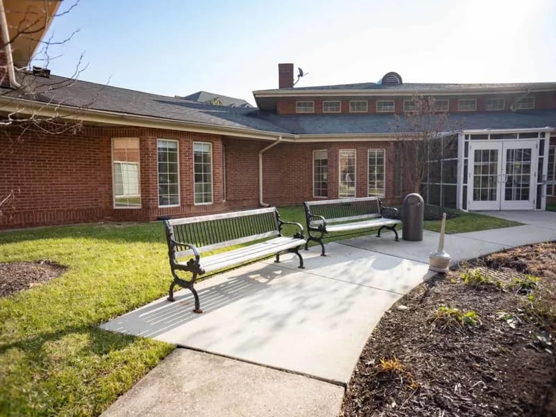 Layhill Nursing and Rehabilitation Center - Nursing Home in Silver Spring, MD photo 2