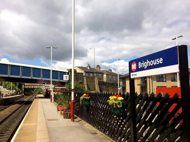 Railway Bridge View - Assisted Living in Brighouse, England photo 3