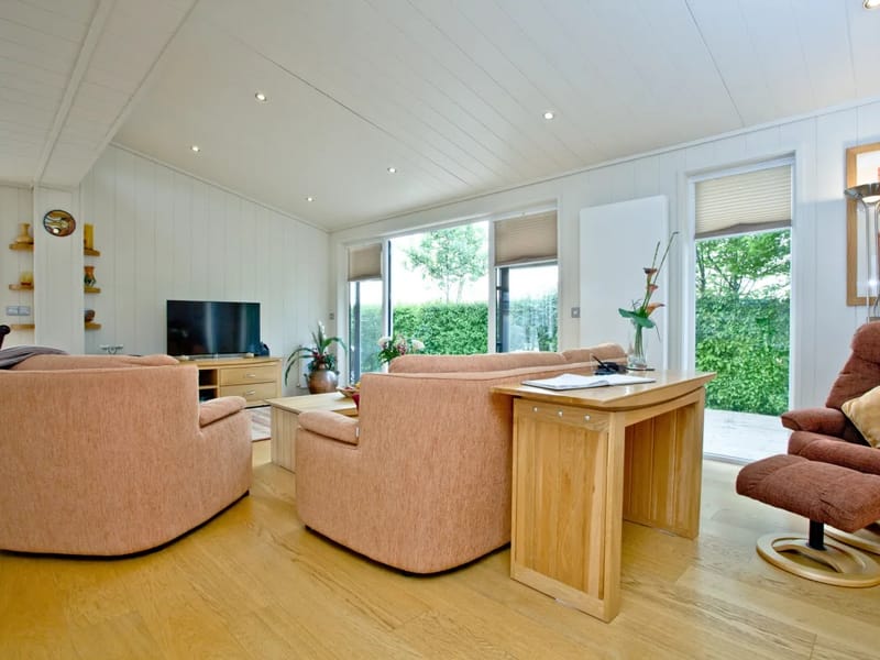 Amber Lodge - Lowestoft - Assisted Living in Lowestoft, England photo 3