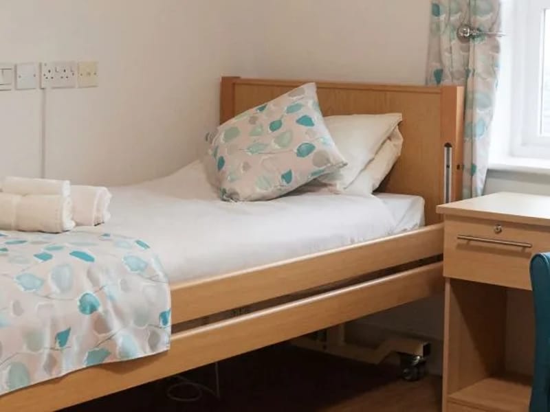 Havering Court Care Home - Nursing Home in Romford, England photo 3