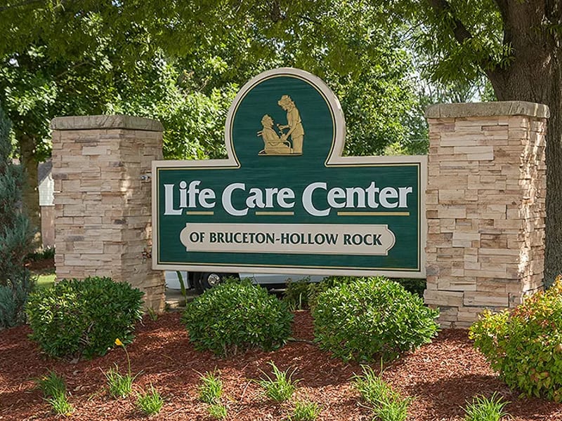 Life Care Center of Bruceton-Hollow Rock - Nursing Home in Bruceton, TN photo 2