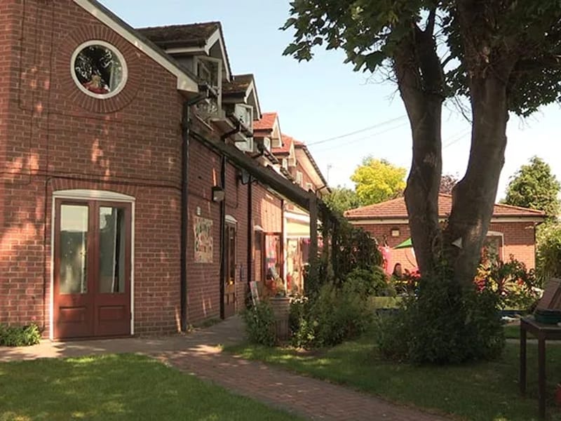 Landermeads Care Home in Nottingham, England photo 4