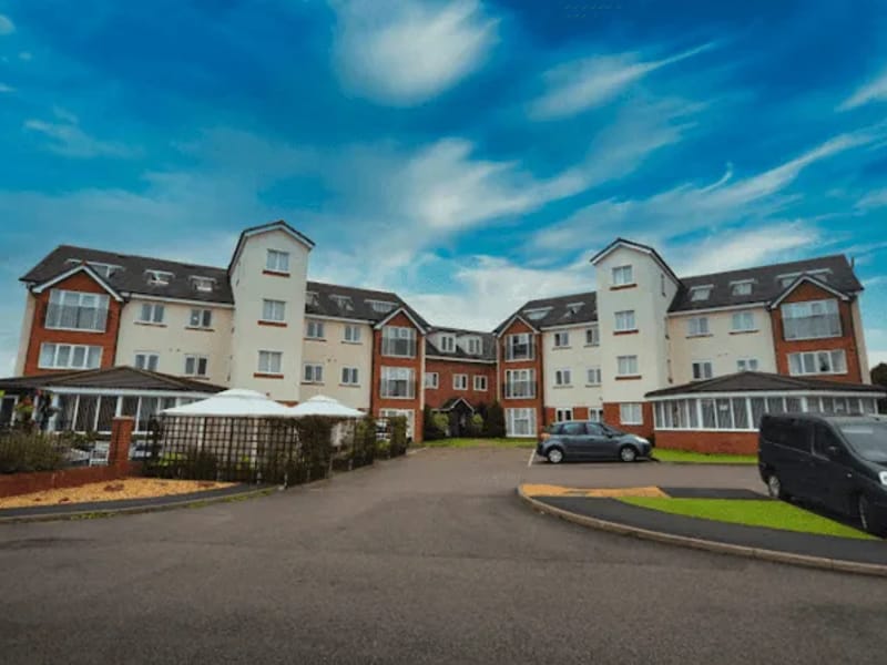 Madison Court - Assisted Living in St Helens, England photo 3