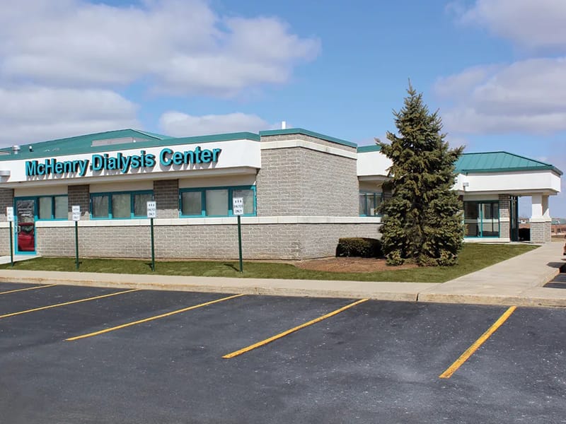 Ara - McHenry Dialysis Center - Dialysis in Mchenry, IL photo 1