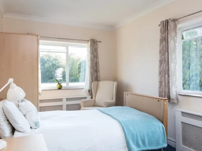 Loose Valley Nursing Home - Nursing Home in Maidstone, England photo 3