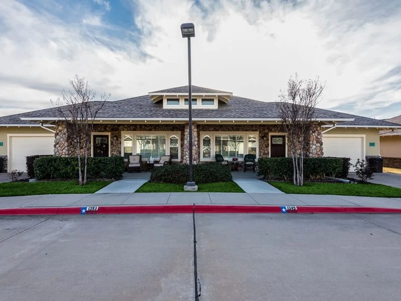 Macarthur Hills - Assisted Living in Irving, TX photo 1