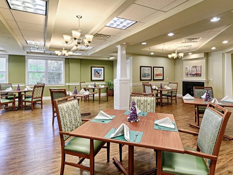 Macarthur Hills - Assisted Living in Irving, TX photo 2