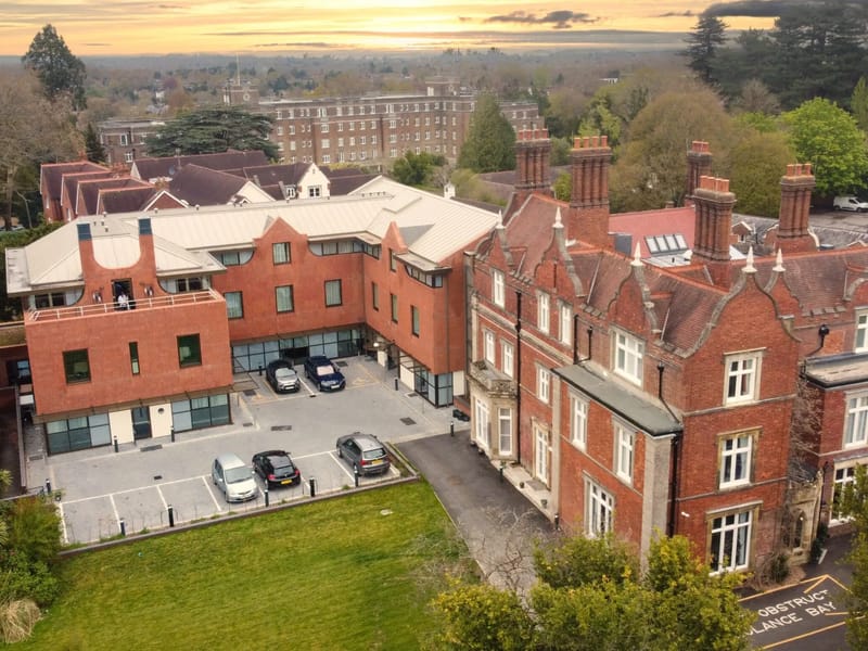 Mount Ephraim House - Assisted Living in Tunbridge Wells, England photo 3
