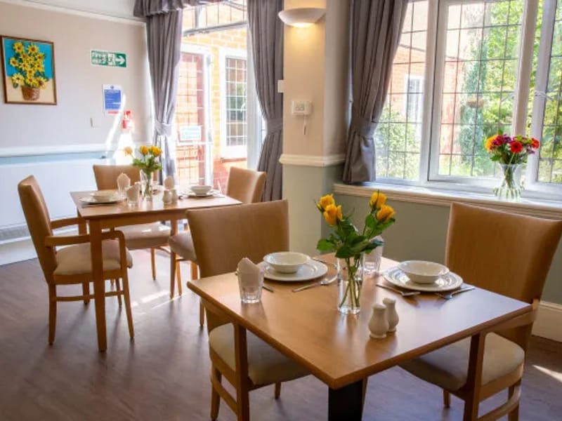 Kilfillan House Care Home - Nursing Home in Berkhamsted, England photo 6