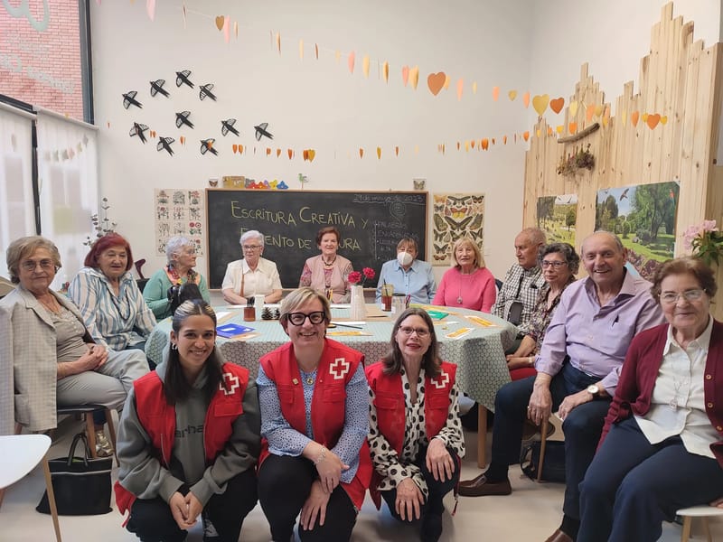 Personas Mayores-Valdeolmillos-3 - Hogar de Ancianos in Palencia, Castilla y León photo 1