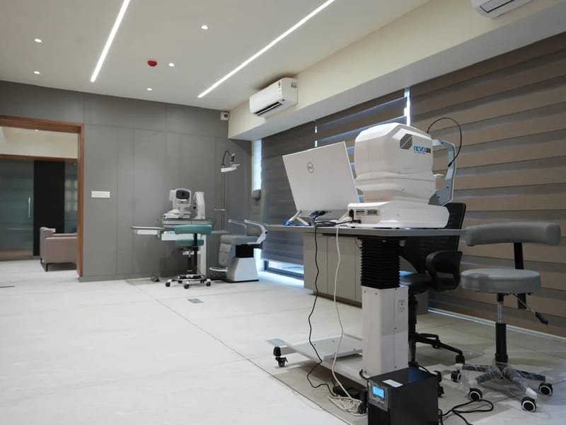 Dr. Shahs Superspeciality Eye Hospital - अस्पताल in Ahmedabad, Gujarat photo 3