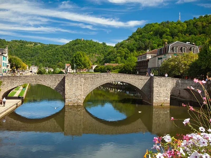 Ehpad Sainte Claire - EHPAD in VILLEFRANCHE DE ROUERGUE, Occitanie photo 1