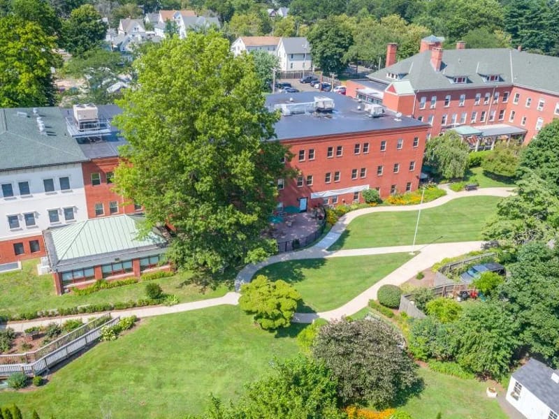 New Haven Center for Nursing & Rehabilitation LLC — Assisted Living, New Haven, CT · photo 3